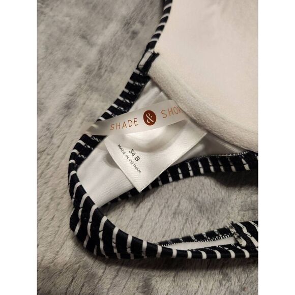 Shade & Shore Womens 34B White Black Stries Swimsuit Bikini Top - Picture 3 of 3